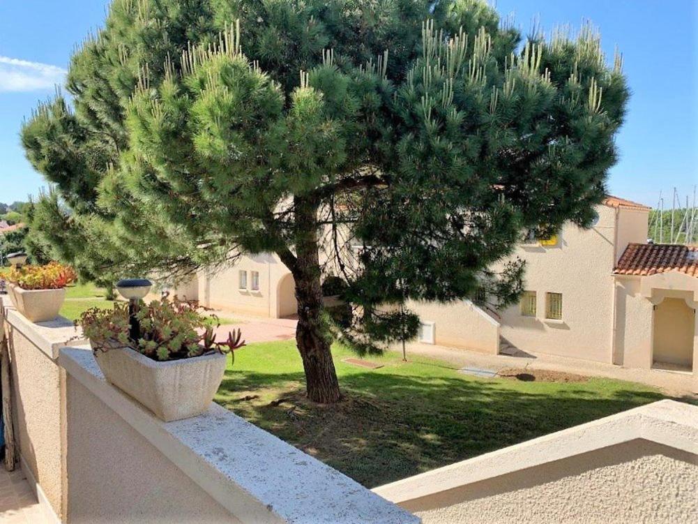 Meschers Sur Gironde - Appartement - Residence Sur Le Port Avec Balcon Eksteriør bilde